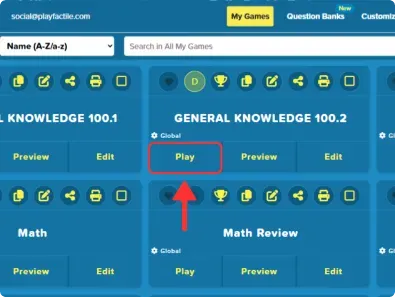 An arrow pointing towards the play button
